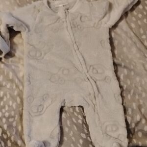 Tahari Plush Gray Kids Footie One Piece
